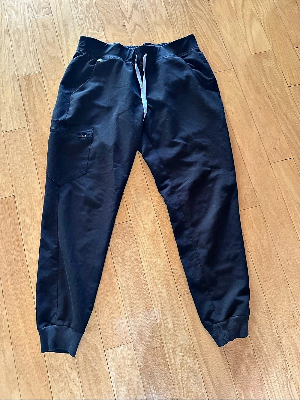 FIGS Zamora Jogger Scrub Pant Black medium